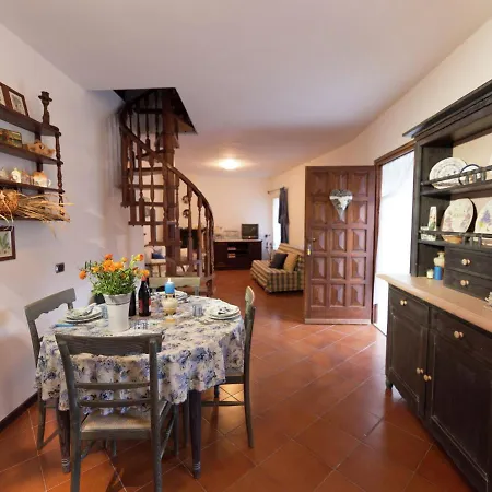 Casa vacanze Cosy Holiday In With Garden *