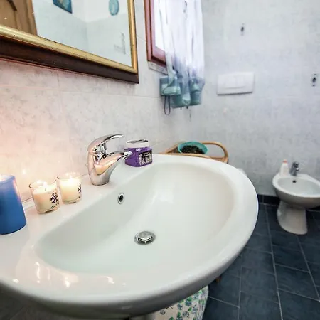 Casa vacanze Cosy Holiday In With Garden Stellanello